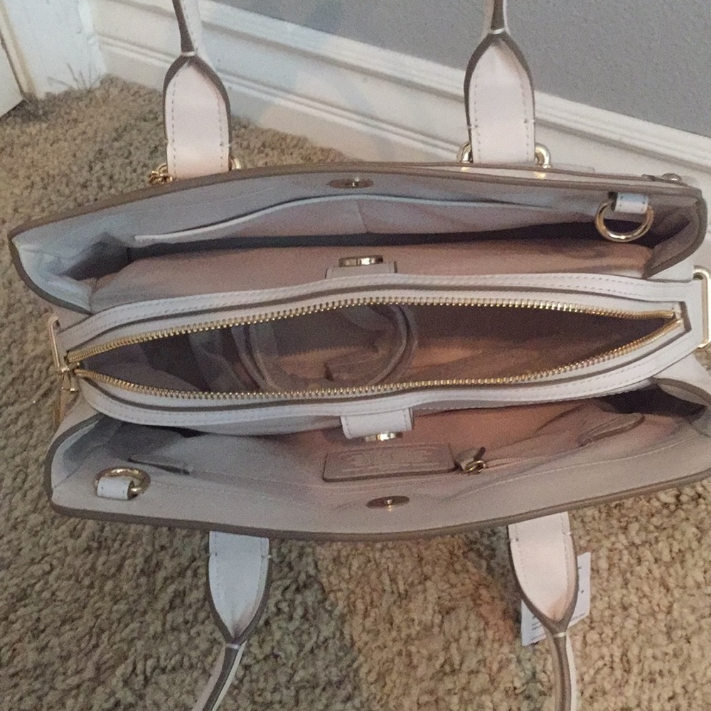 Coach handbag - Picture 4 of 5